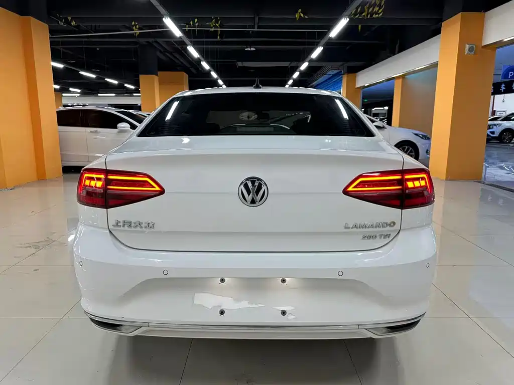 Volkswagen Lamando 2021 280TSI DSG Comfort
