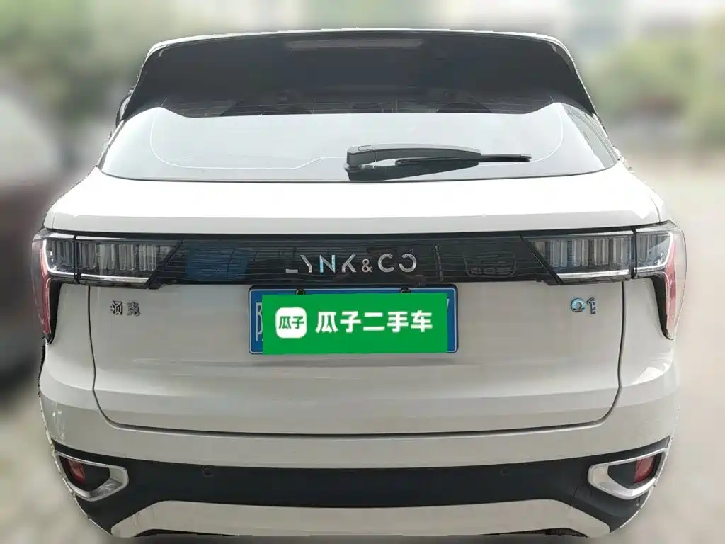 Lynk & Co 01 — миниатюра 5