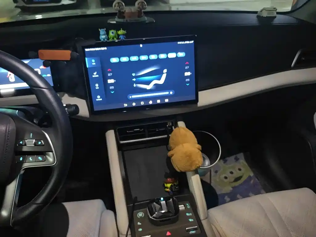 BYD Yuan UP — миниатюра 10