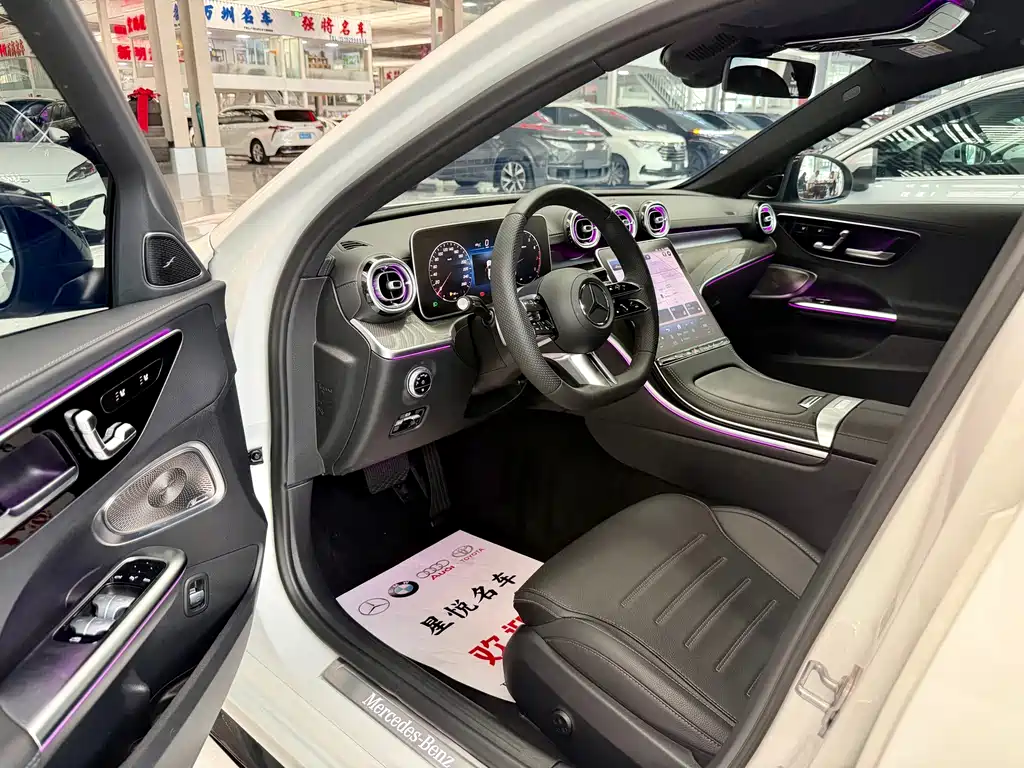 Mercedes-Benz C-Class — миниатюра 5