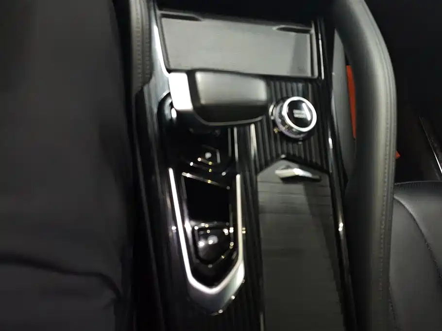 GEELY AUTOMOBILE XINGYUE L