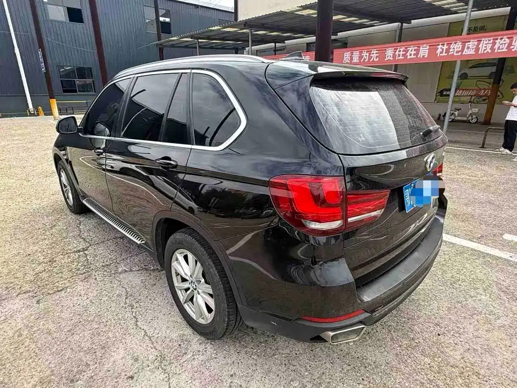 BMW X5 (Import) — миниатюра 9