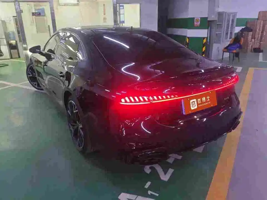 Audi A7L — миниатюра 5
