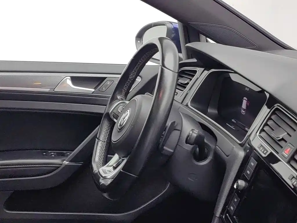 Volkswagen Golf — миниатюра 22