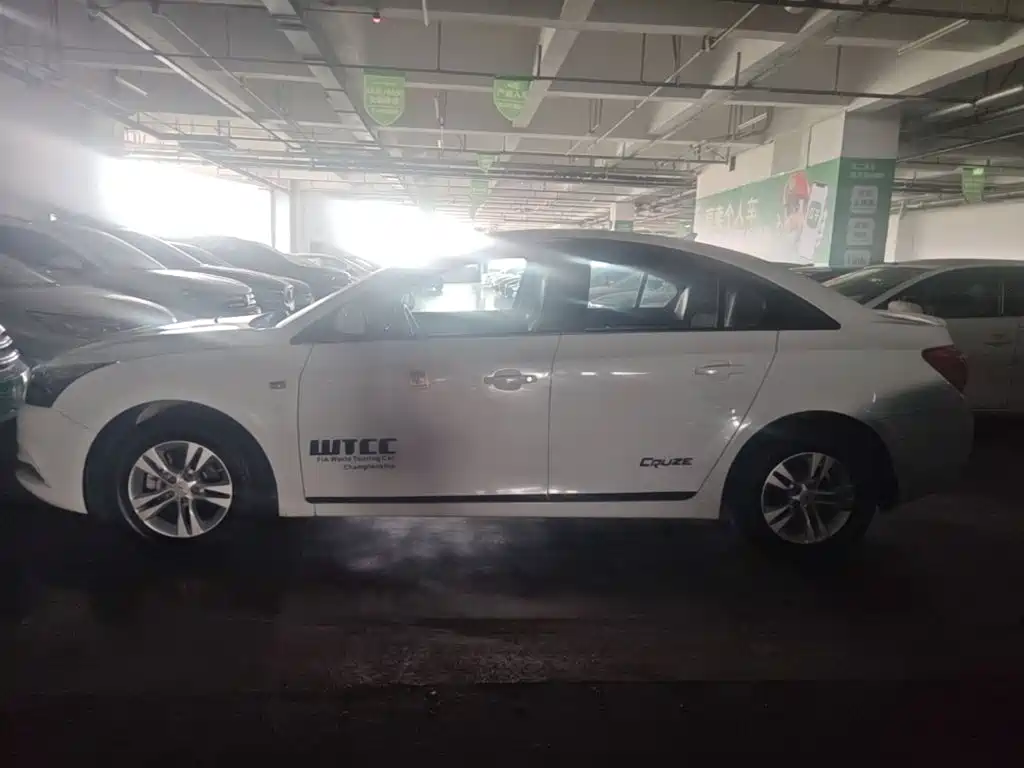 Chevrolet Cruze — миниатюра 4