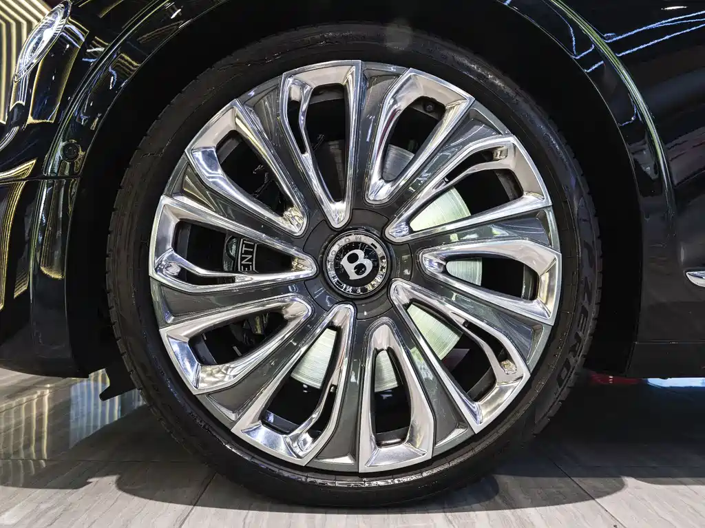 Bentley Flying Spur 2024 4.0T V8 Standard