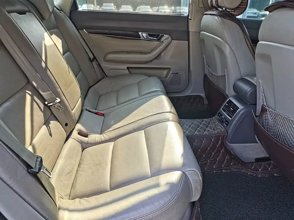 Audi A6L — миниатюра 15