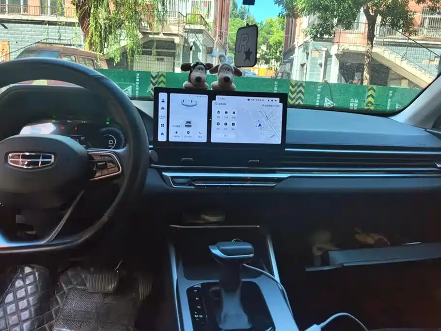 Geely Emgrand — миниатюра 13