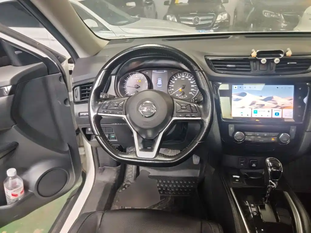 Nissan X-Trail — миниатюра 11