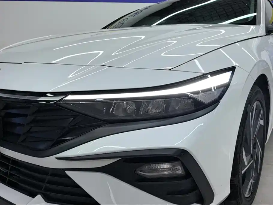 Hyundai Elantra 2023 1.5L CVT GLX Elite