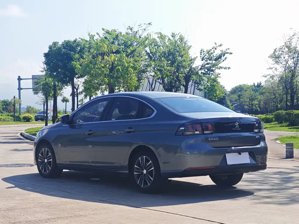 Peugeot 308 — миниатюра 6