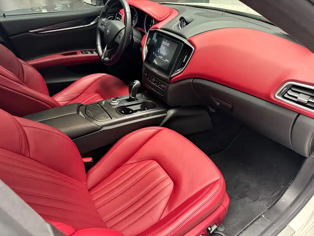 Maserati Ghibli — миниатюра 18