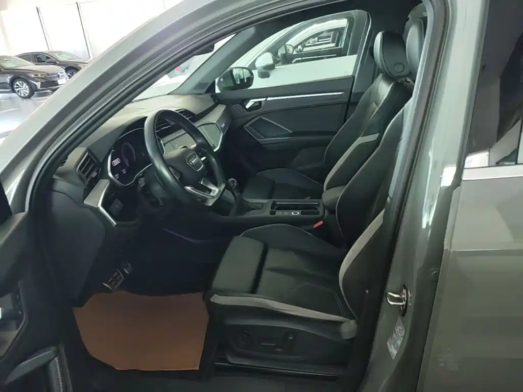 Audi Q3 — миниатюра 15