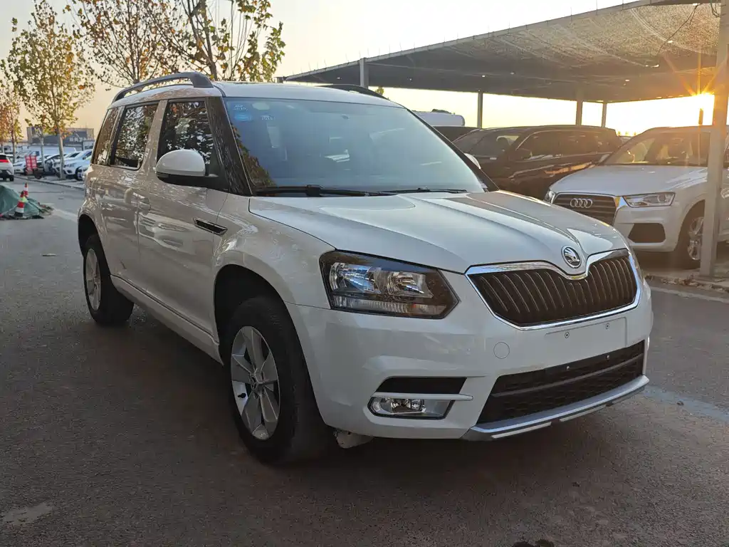 SKODA YETI