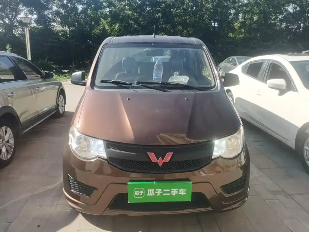 Wuling Hongguang — миниатюра 3