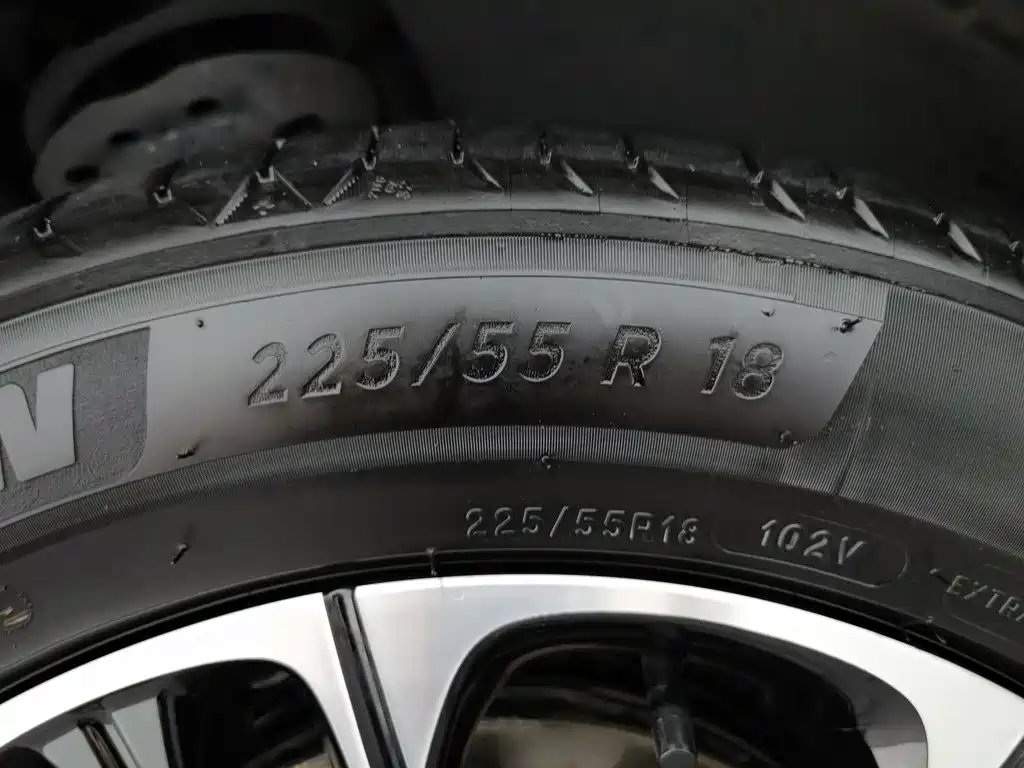 Roewe iMAX8 — миниатюра 24