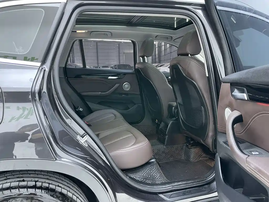 BMW X1 — миниатюра 26