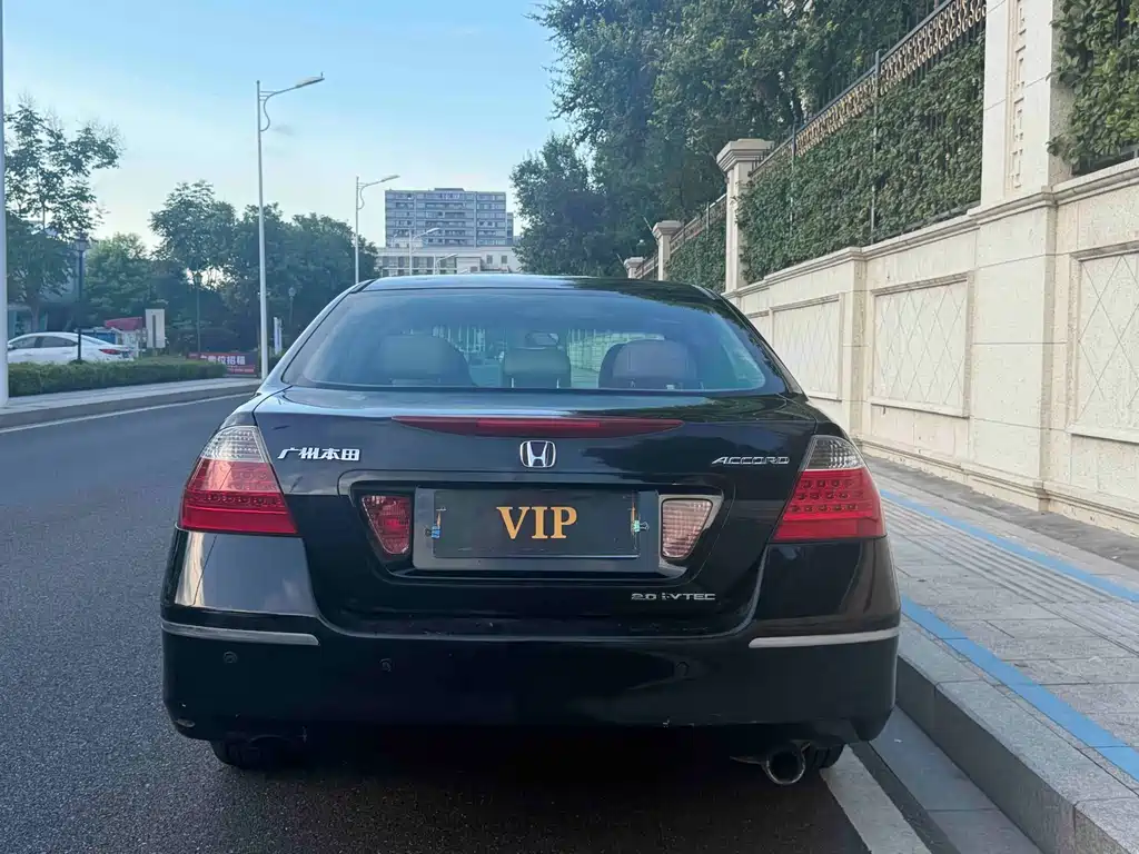 Honda Accord — миниатюра 4
