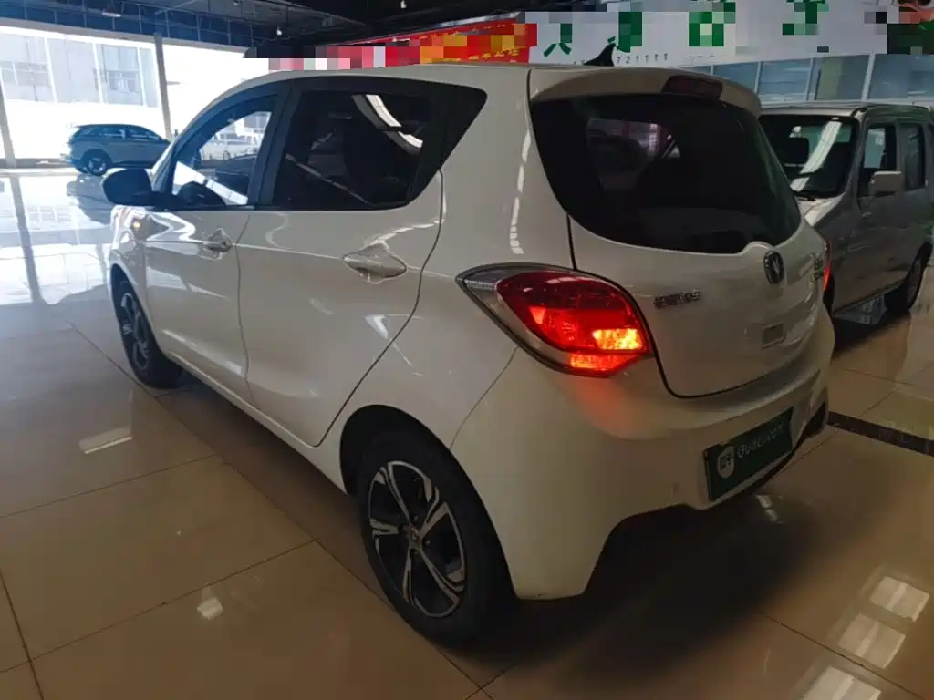 Changan Benben E-Star — миниатюра 5