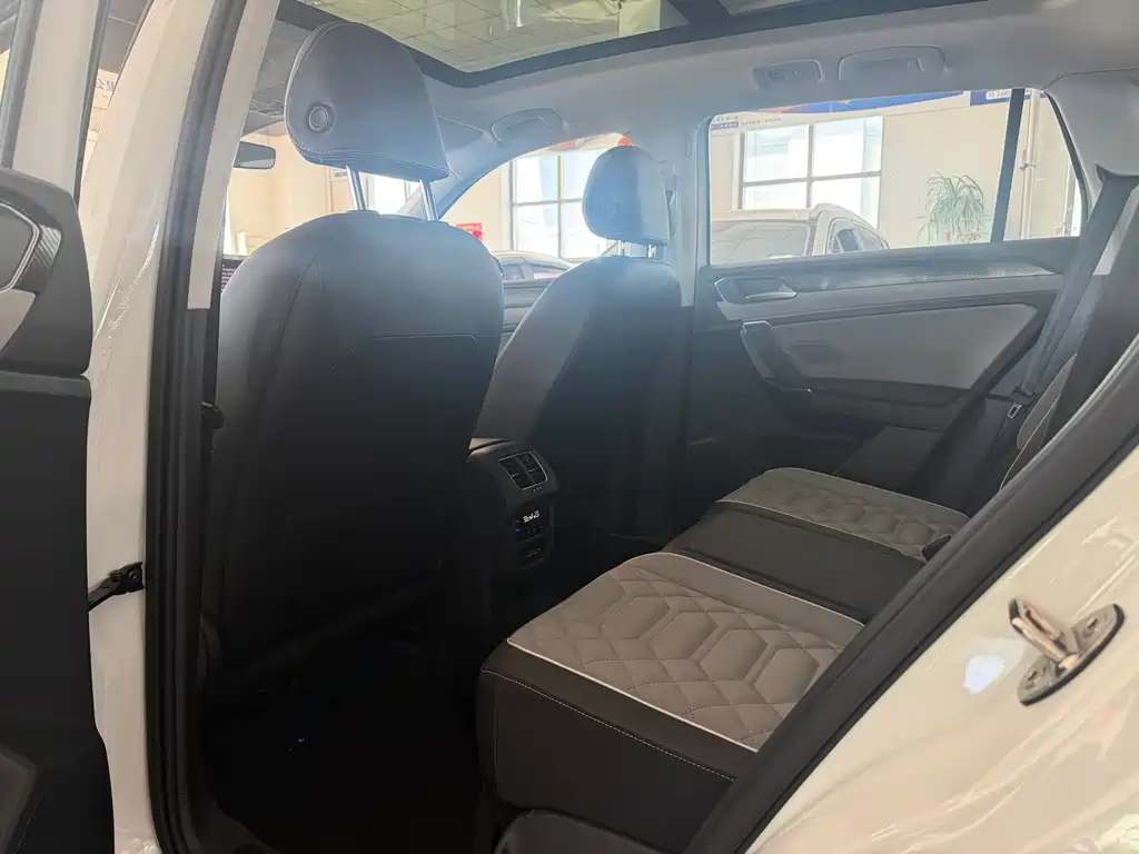 Volkswagen Tayron — миниатюра 12