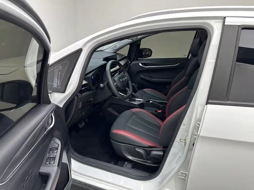 Geely Vision X3 — миниатюра 5