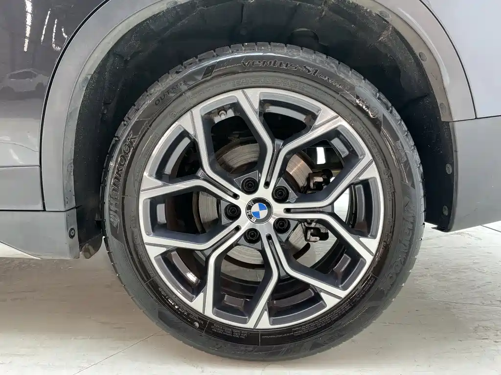 BMW X1 — миниатюра 24