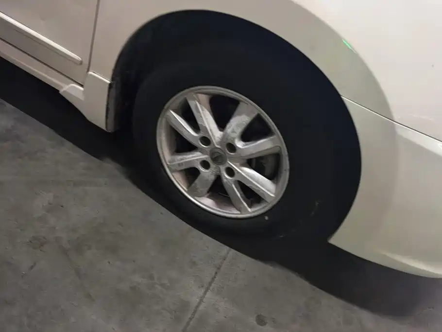 Nissan Sylphy — миниатюра 6