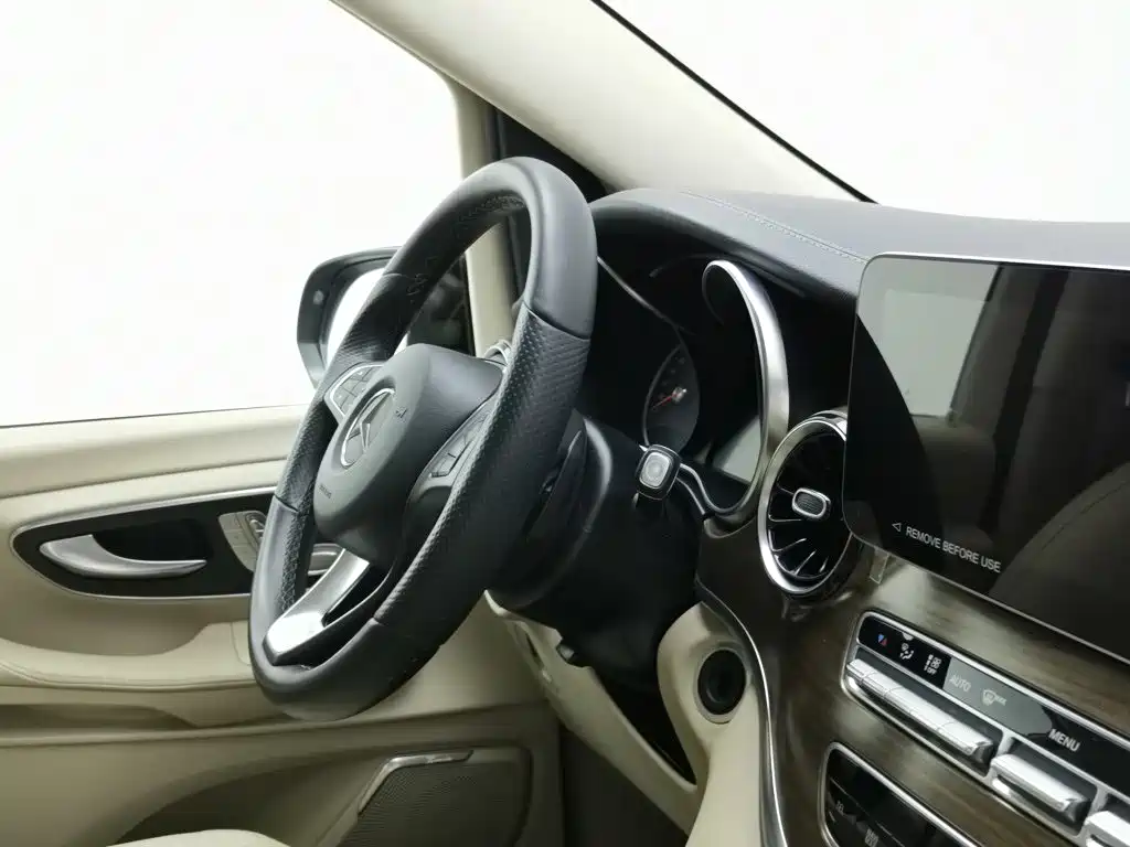 Mercedes-Benz V-Class — миниатюра 22