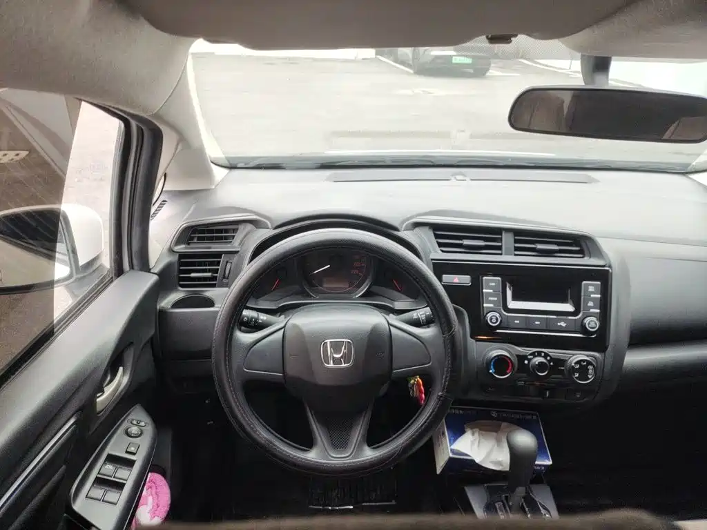 Honda Fit — миниатюра 3
