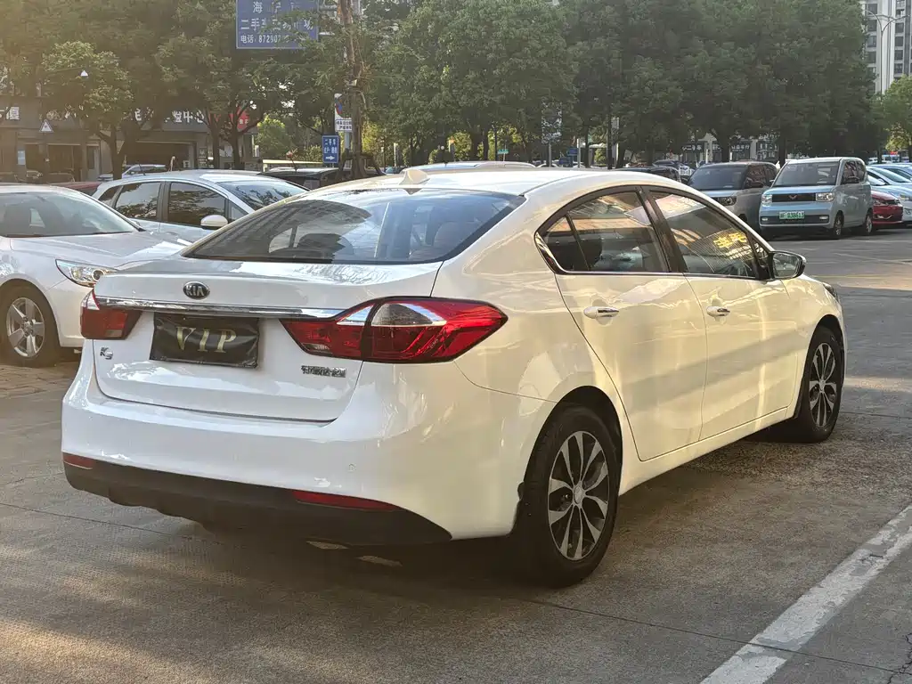 KIA K3