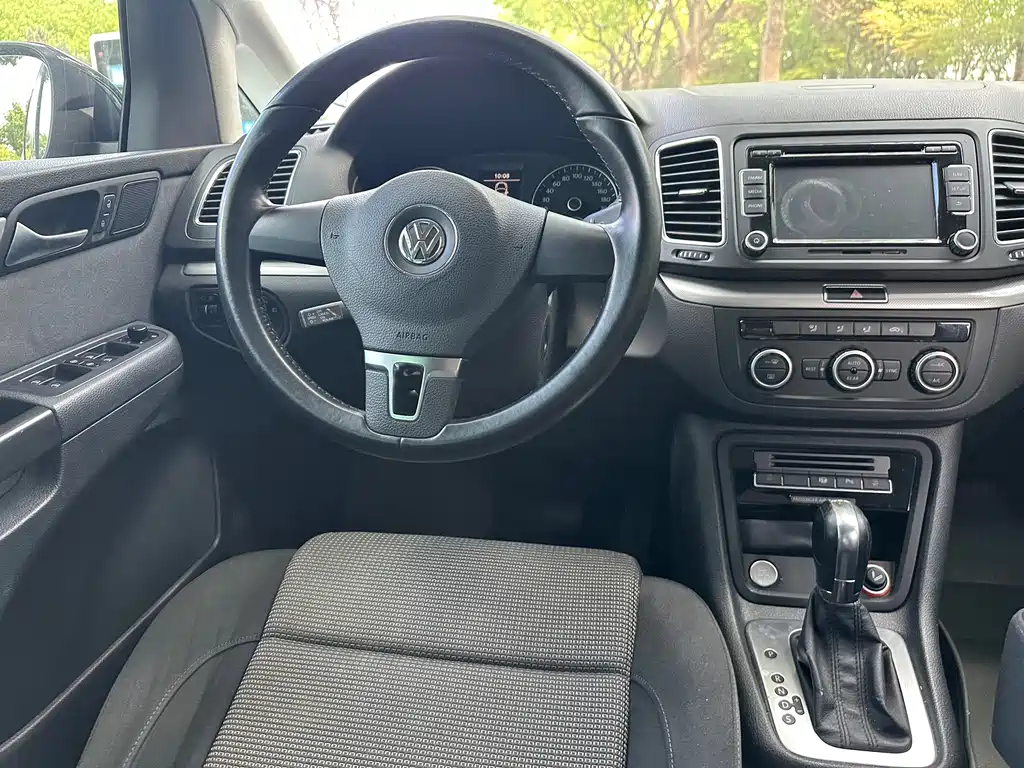 Volkswagen Sharan — миниатюра 10