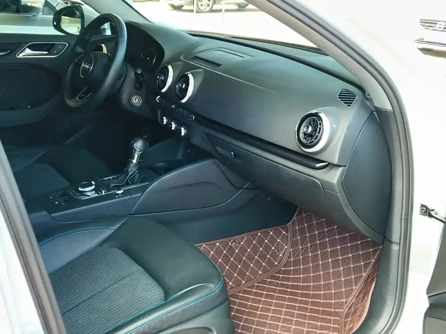Audi A3 — миниатюра 8