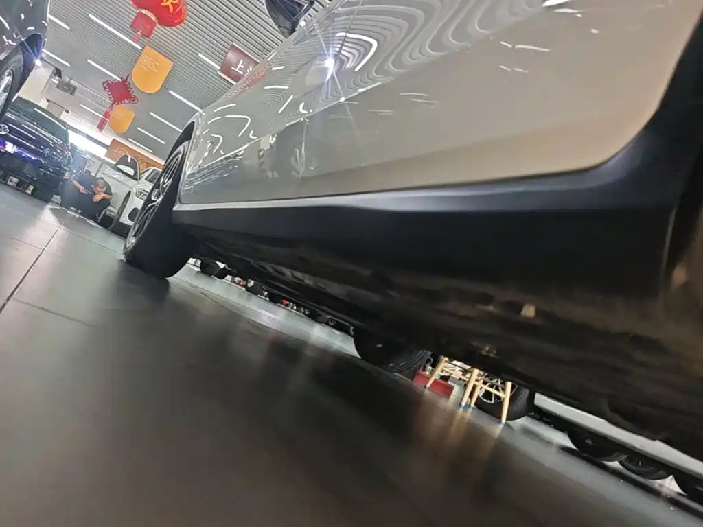 Mercedes-Benz GLC — миниатюра 22