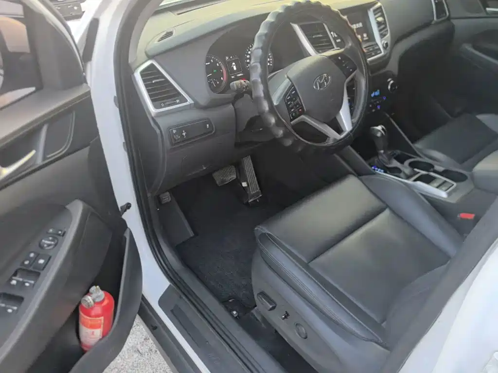 Hyundai Tucson — миниатюра 16