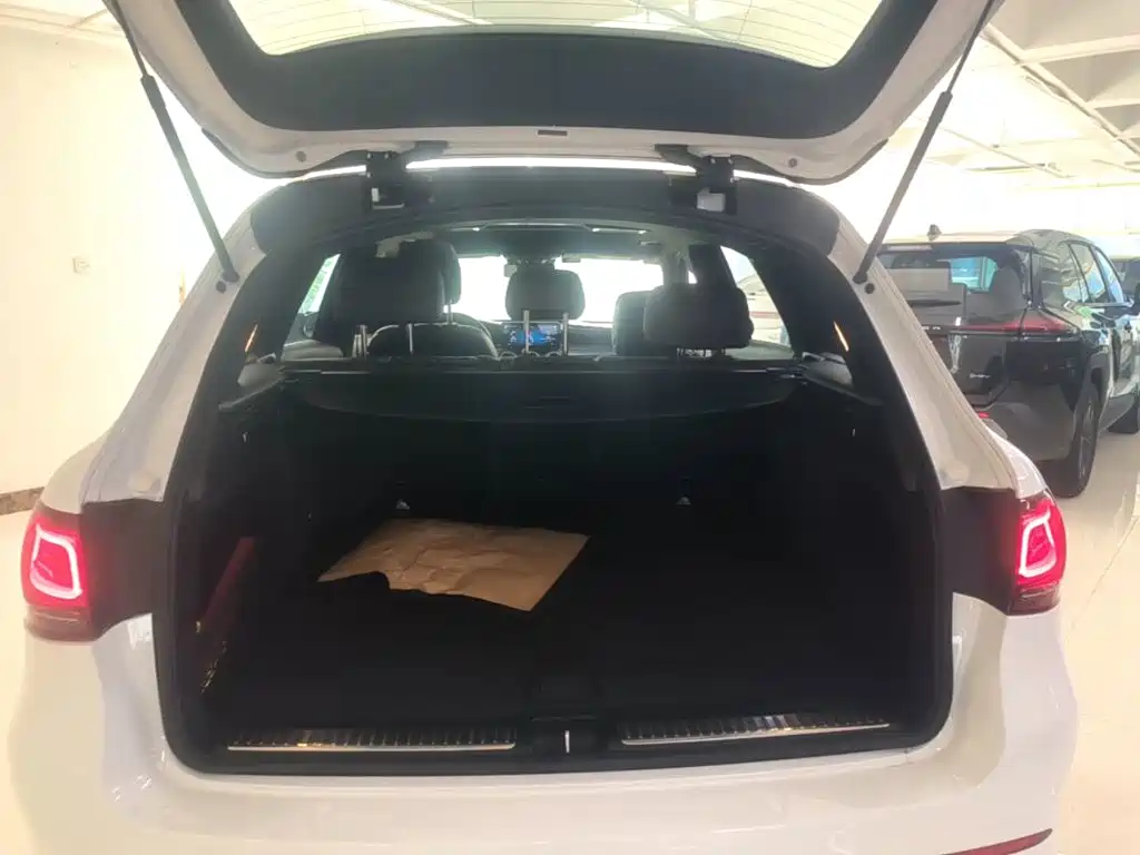 Mercedes-Benz GLC — миниатюра 19