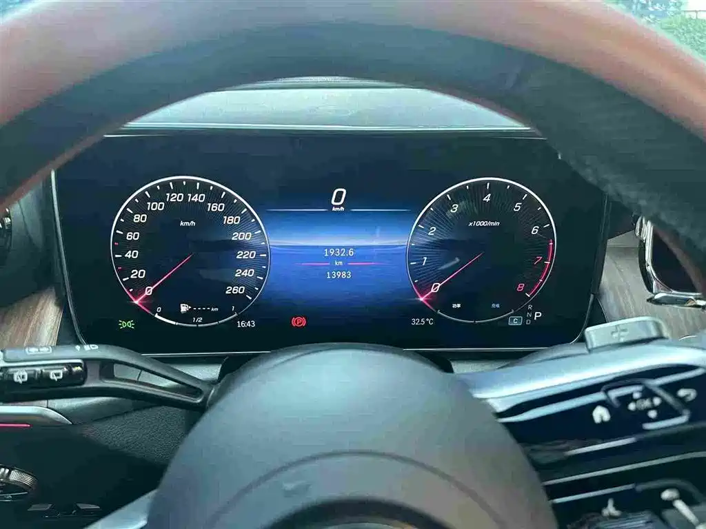 Mercedes-Benz GLC — миниатюра 7