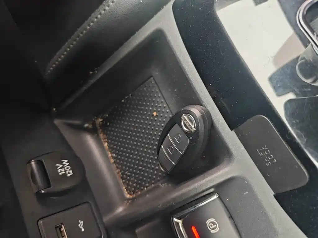 Nissan X-Trail — миниатюра 9