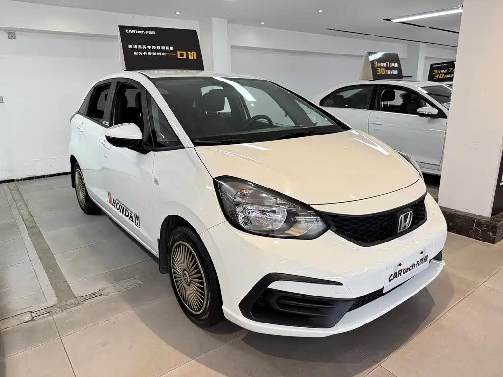 Honda Fit — миниатюра 3