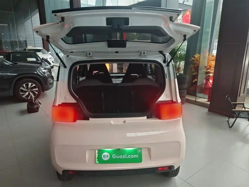 Wuling MINIEV — миниатюра 19