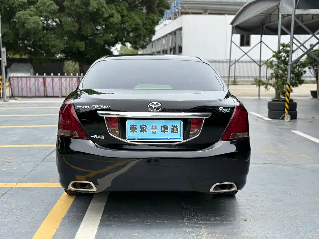 Toyota Crown 2011 2.5L Royal
