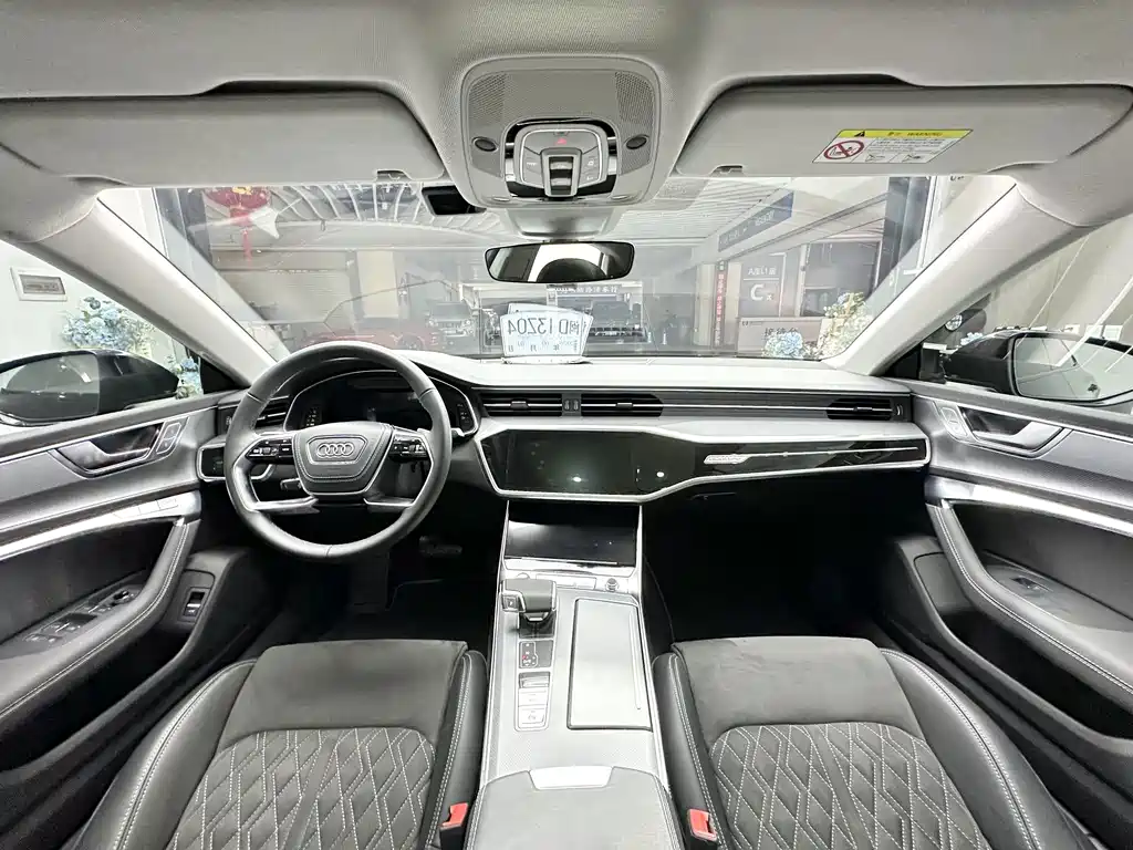 Audi A7L — миниатюра 7