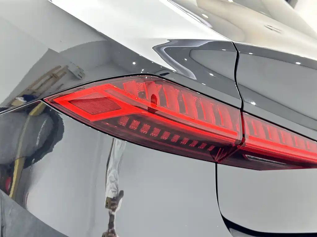 Audi A7L — миниатюра 21