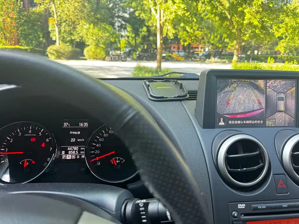 Nissan Qashqai — миниатюра 13