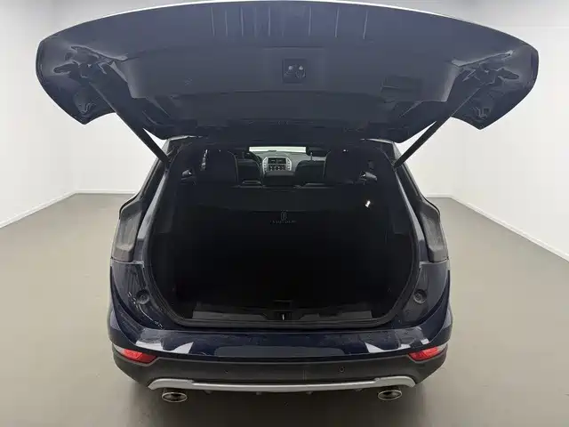 Lincoln MKC — миниатюра 11