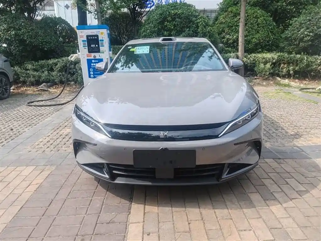 BYD Han 2025 DM-i Smart Drive 125KM Flagship