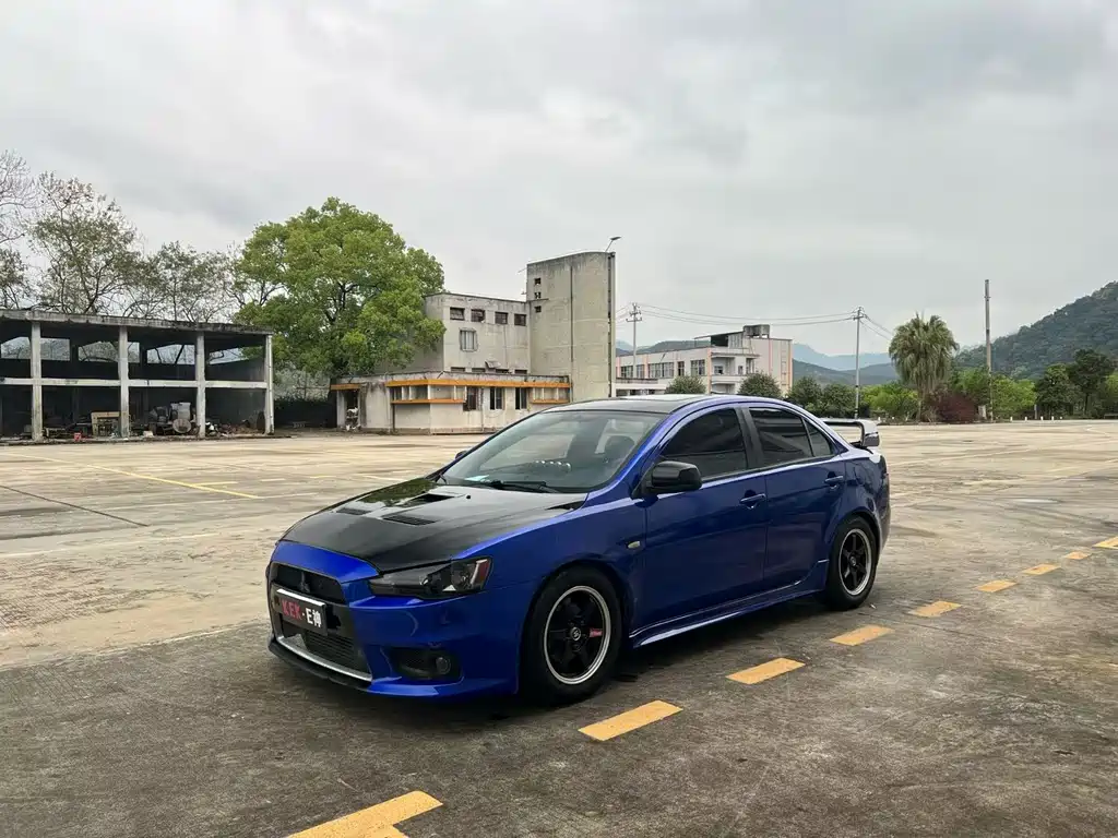 Mitsubishi Lancer EX 2011