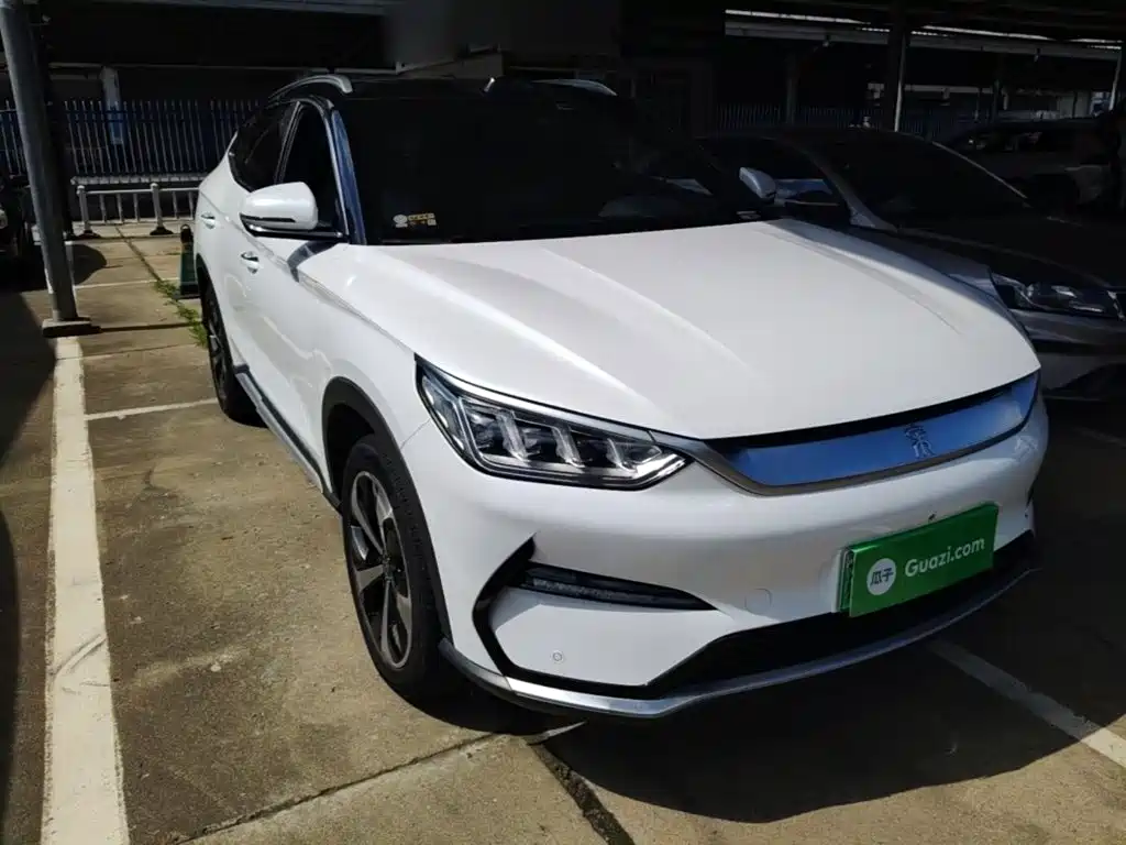 BYD PLUS New Energy — миниатюра 4