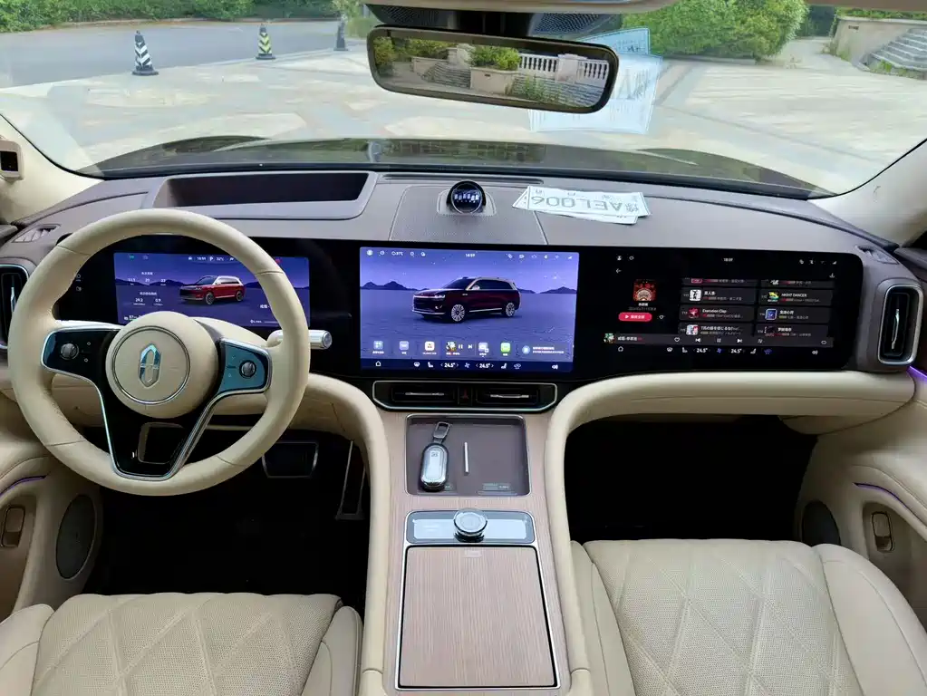 Aito M9 2025 Ultra 52kWh 6 мест (192 ）