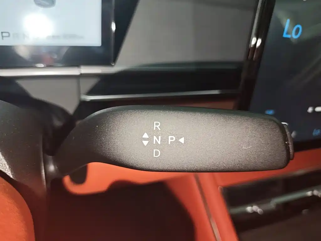 BYD Tang L — миниатюра 14