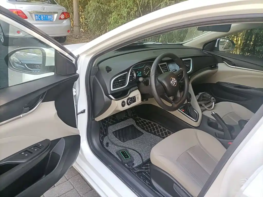 Buick Excelle — миниатюра 16